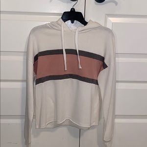 White Hoodie Pullover